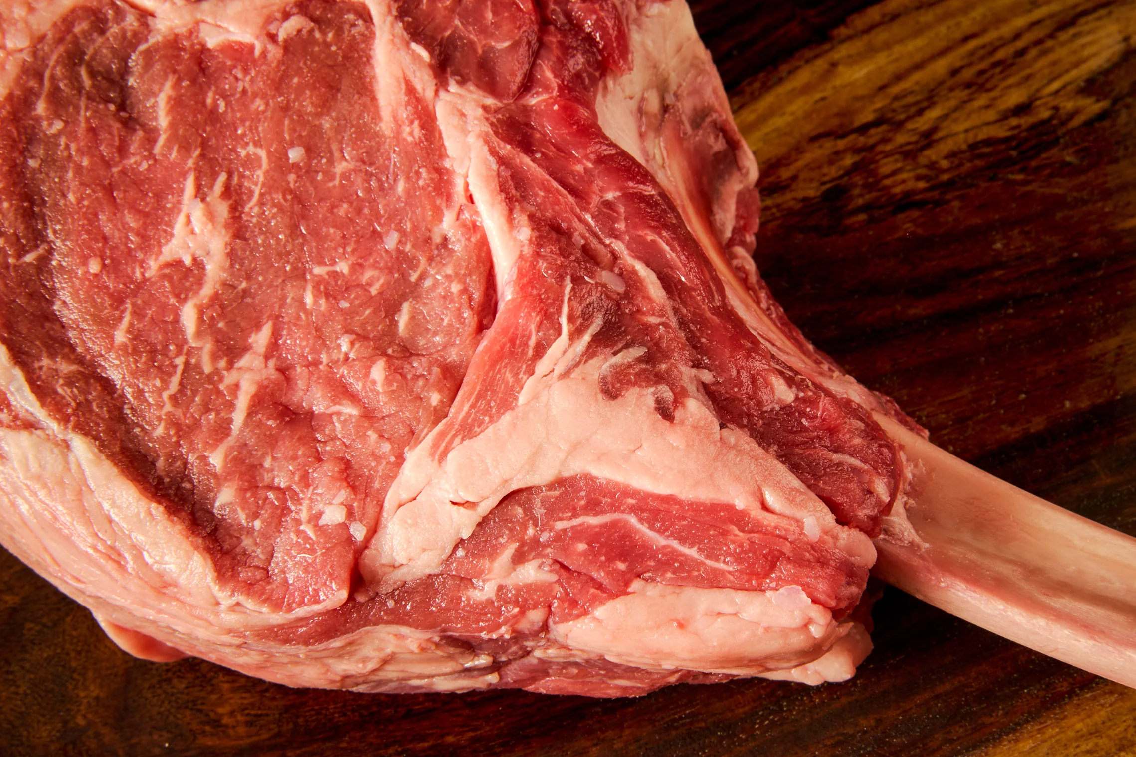 Tomahawk Steak Portugal Angus - Image 3